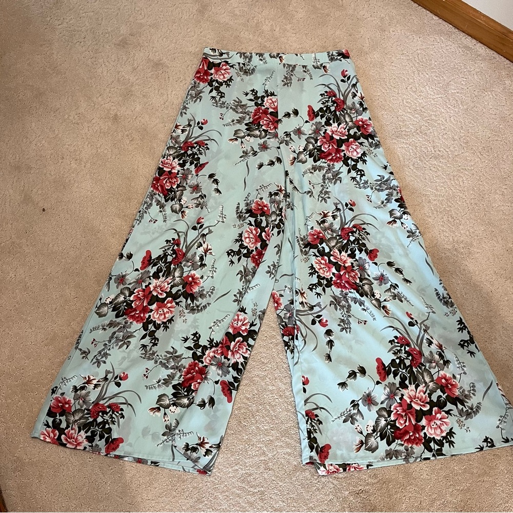 SHEIN Tropical Floral Pull on Palazzo Pants mint green w/ flowers Size XL